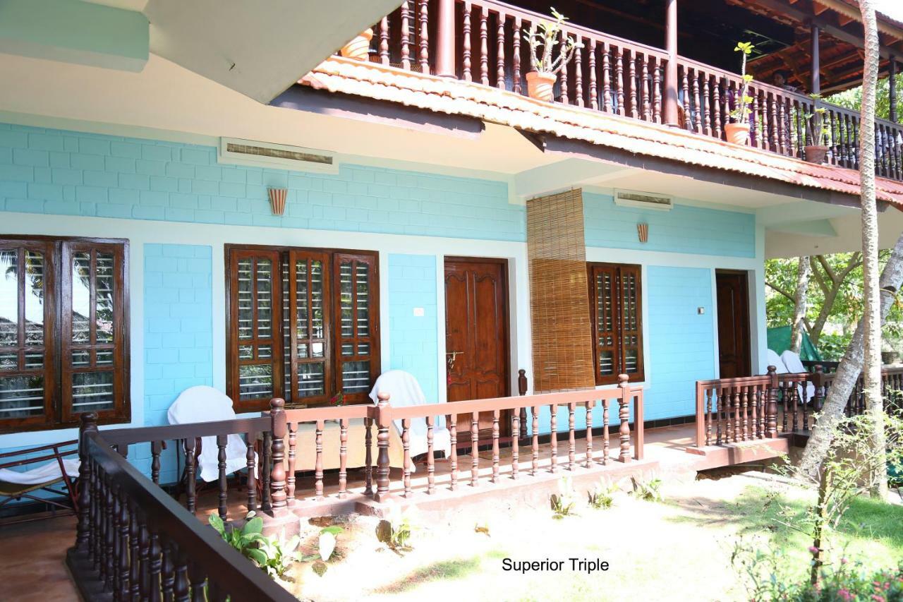 Varkala Marine Palace 외부 사진