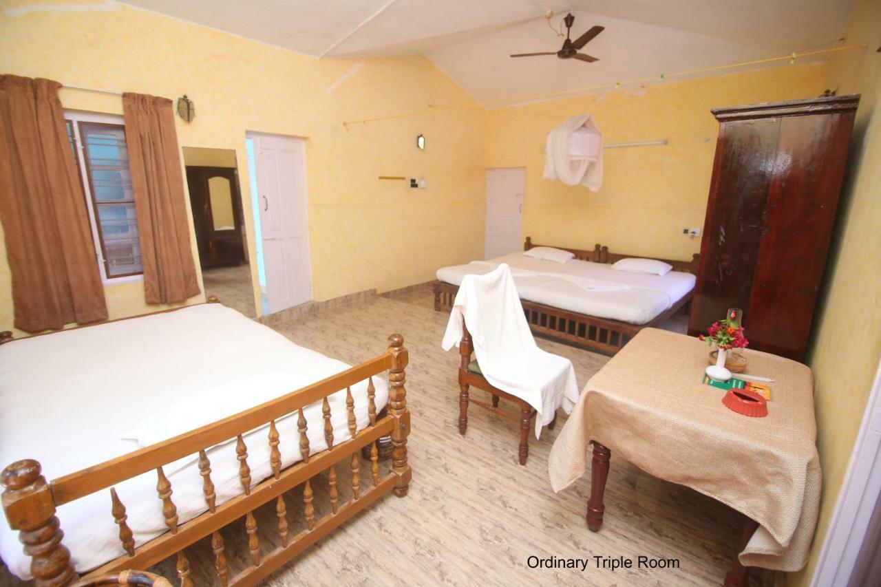 Varkala Marine Palace 외부 사진