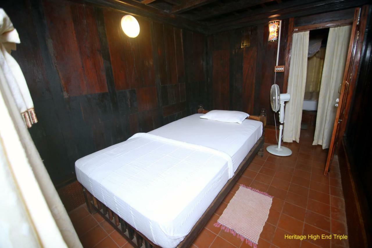 Varkala Marine Palace 외부 사진